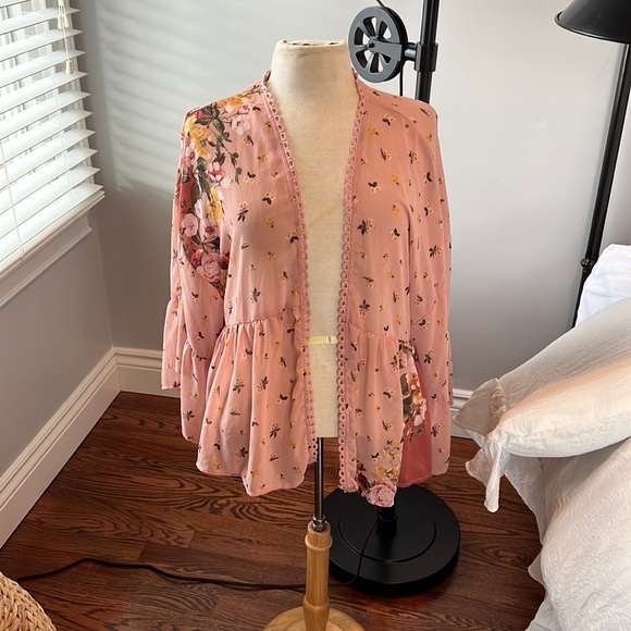 Boho floral cardigan size medium - Picture 1 of 4